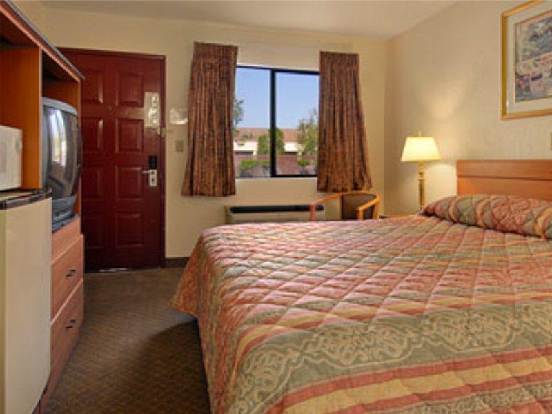 Travelodge Sacramento/Rancho Cordova Rom bilde